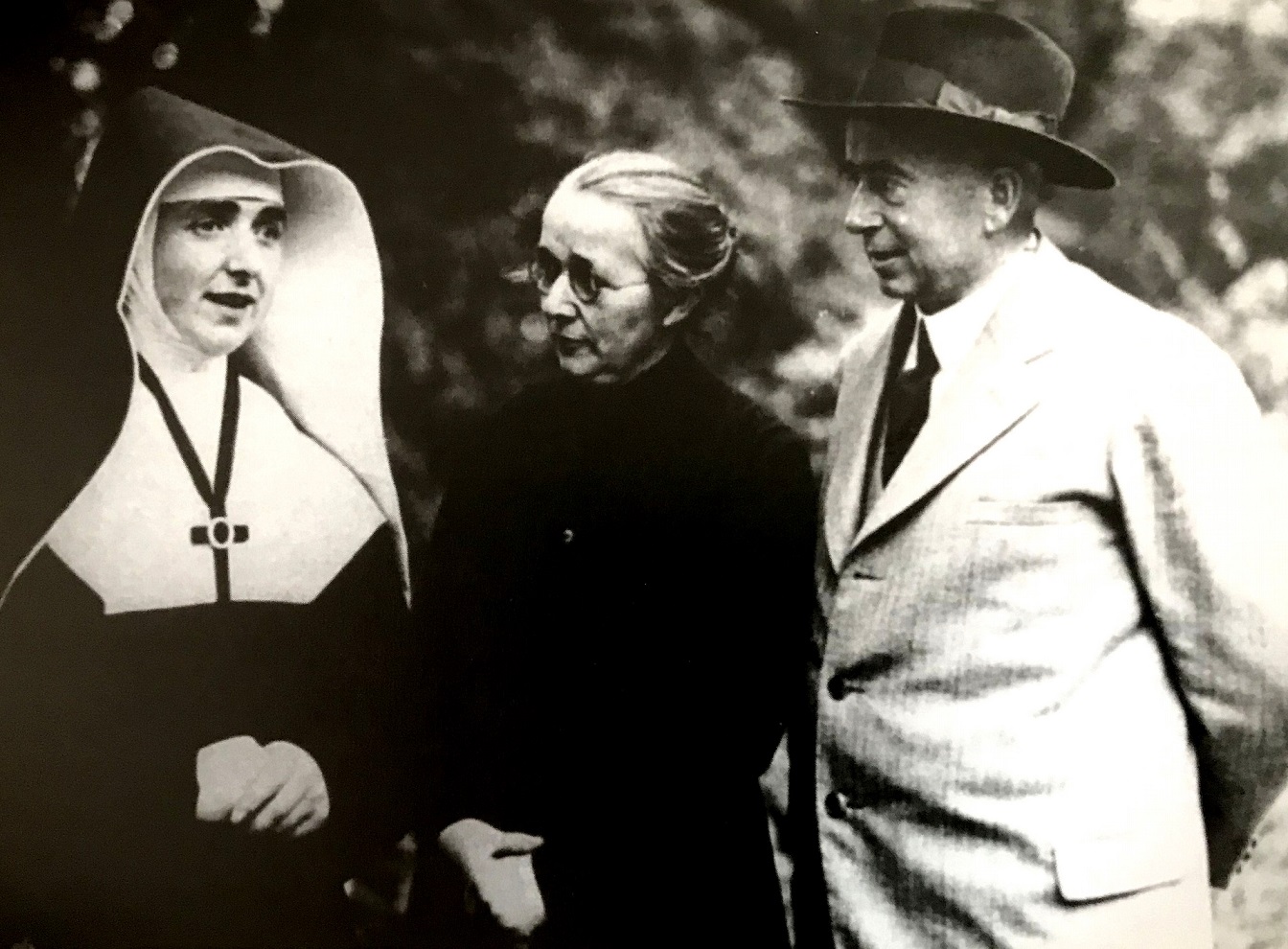 Die Gründerin als junge Ordensschwester mit ihren Eltern in Mechernich. (c) Archivbild: Helpers of Mary/pp/Agentur ProfiPress