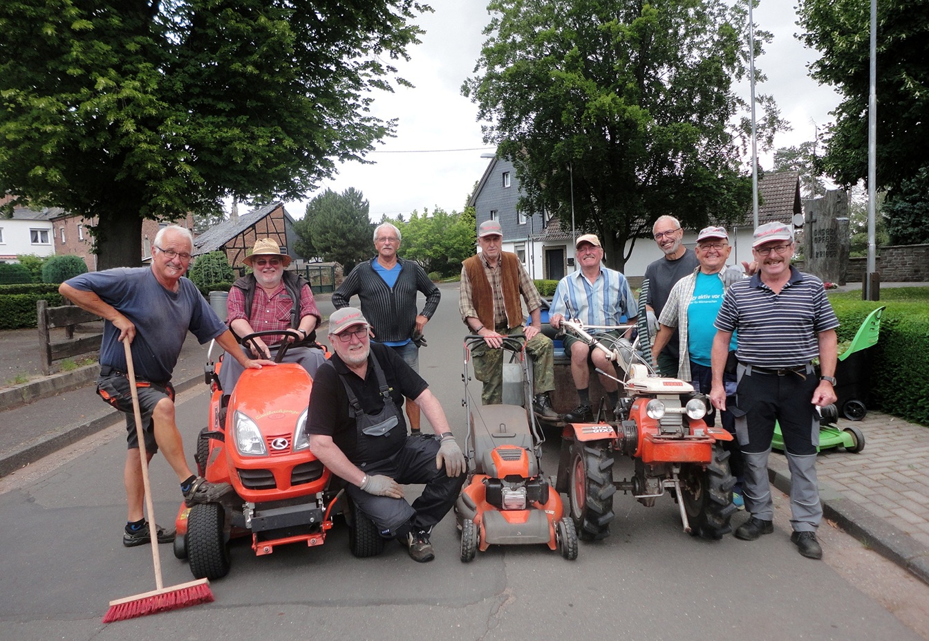 Zehn Jahre, 15.000 Arbeitsstunden und ganz viel Leidenschaft: das sind die Bleibuirer Queibachjonge. (c) Foto: Queibachjonge/pp/Agentur ProfiPress