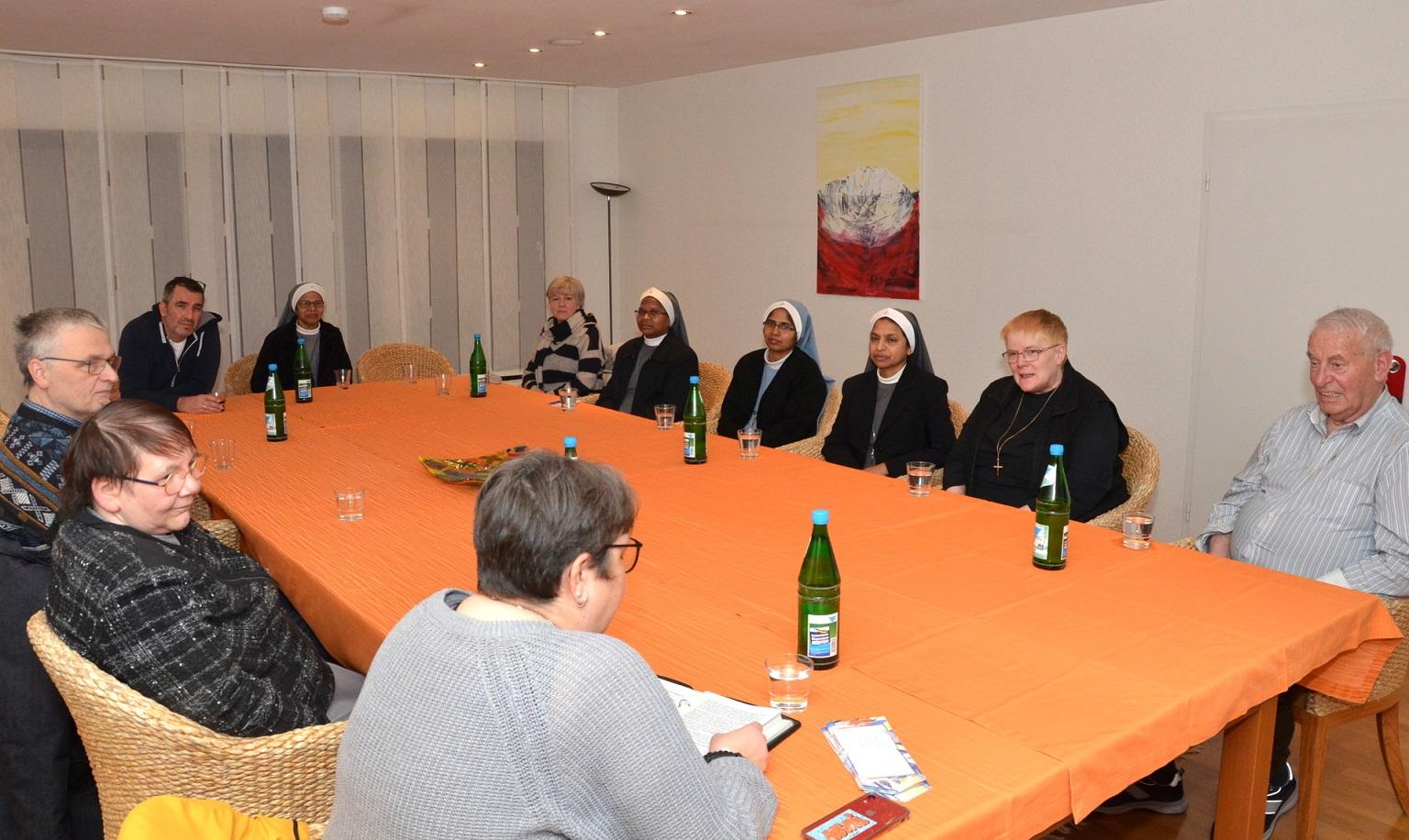 Einen besonderen Impulsabend rund um das Thema Fasten bescherte die evangelische Diakonin Jutta Lindenfels ihrem Auditorium im Mutterhaus des Mechernicher Ordo Communionis in Christo.