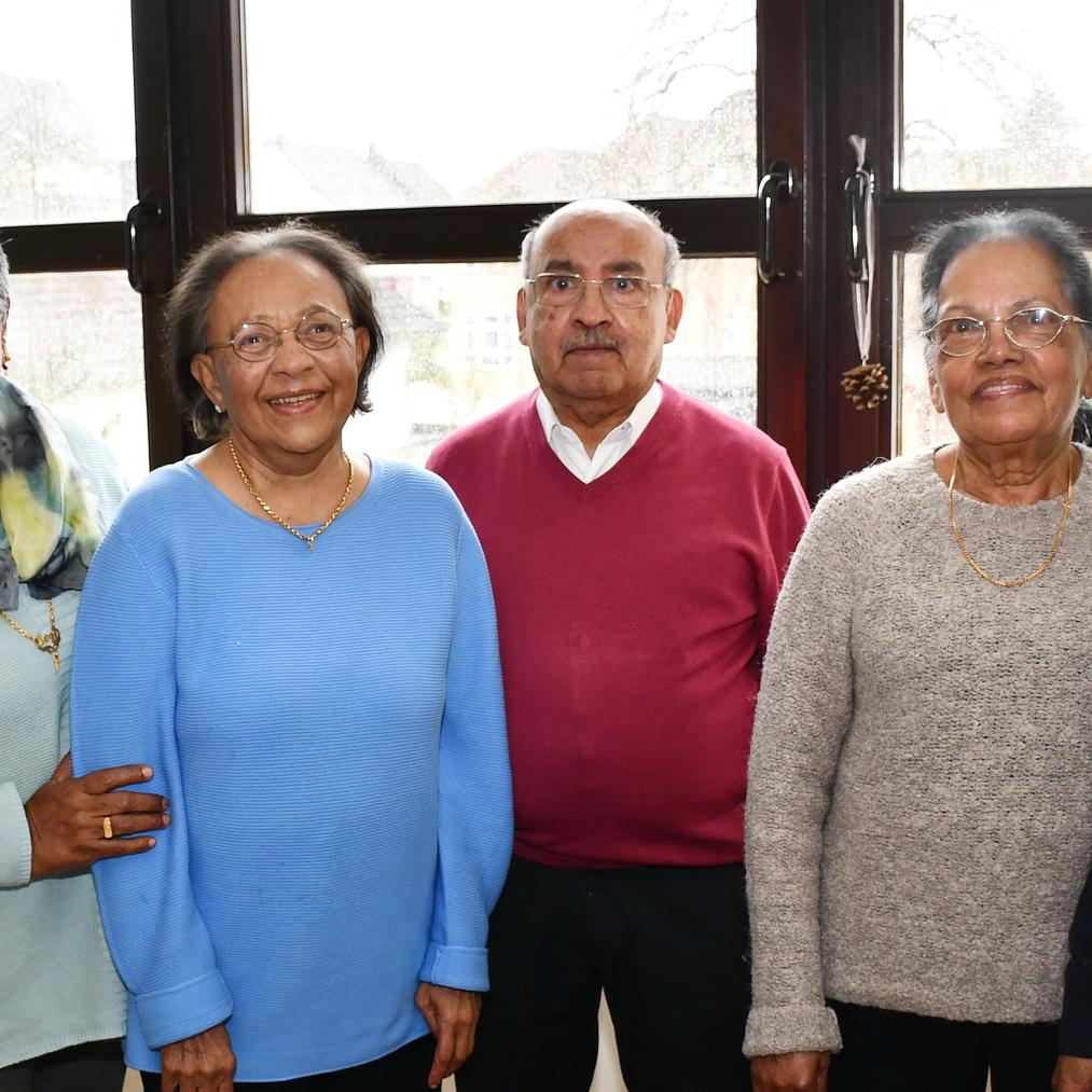 Einige der in Mechernich lebenden indischen Familien.