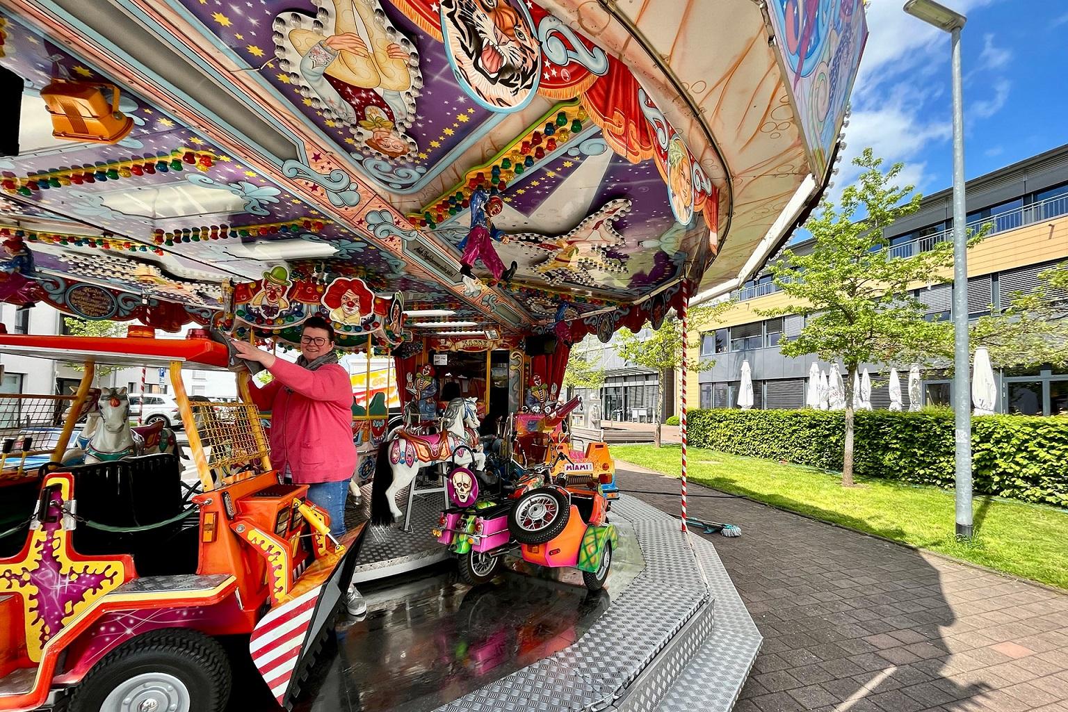 Mechernich feiert von 5. bis 8. September seine traditionelle Herbstkirmes mit zahlreichen Attraktionen wie dem Kinderkarussell. Erstmals werde es auch ein Festzelt geben.