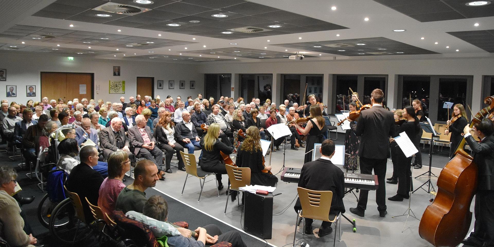 Ein Fixstern am kulturellen Himmel über dem Bleiberg ist das jährliche Dreikönigskonzert der „Mainzer Musici“ im Mechernicher Ratssaal, diesmal am Samstag, 18. Januar, ab 18 Uhr. Tickets gibt es als Weihnachtsgeschenke schon ab sofort zu kaufen.