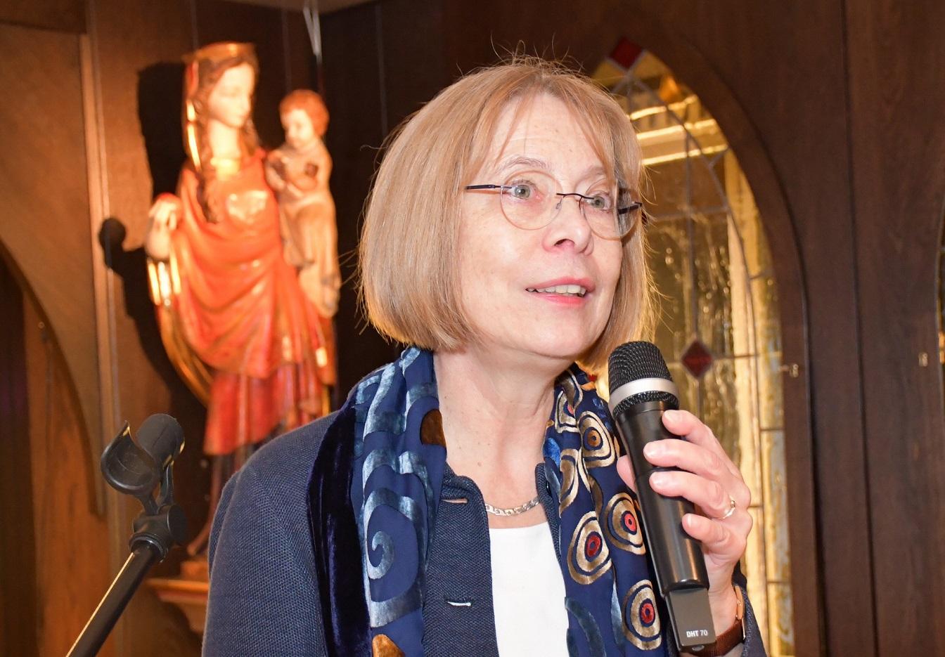 Dr. Angela Kaupp, Professorin für Praktische Theologie an der Universität Koblenz und Mitglied des Synodalen Wegs, gab beim Ordo Communionis in Christo in Mechernich Impulse zur Zukunft der Kirche.
