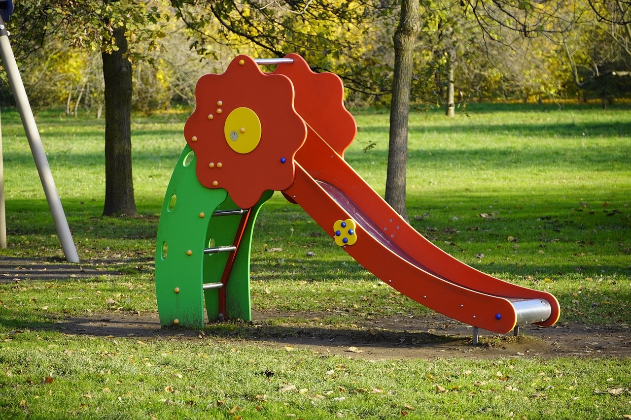 Spielplatz, Pixabay children-7633311_1280 (c) pixabay.com