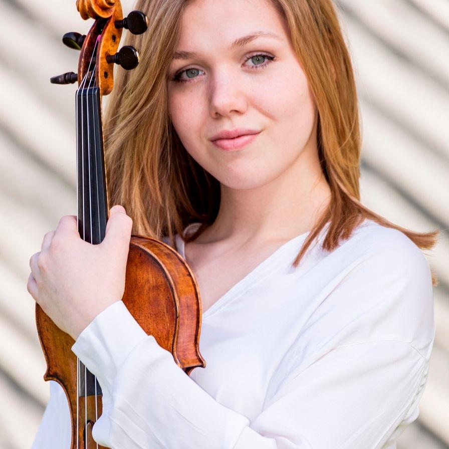 Auch Judith Stapf werde laut Veranstalter das erste „KlangRaum“-Konzert des Jahres in Steinfeld mit ihrer Violine begleiten.