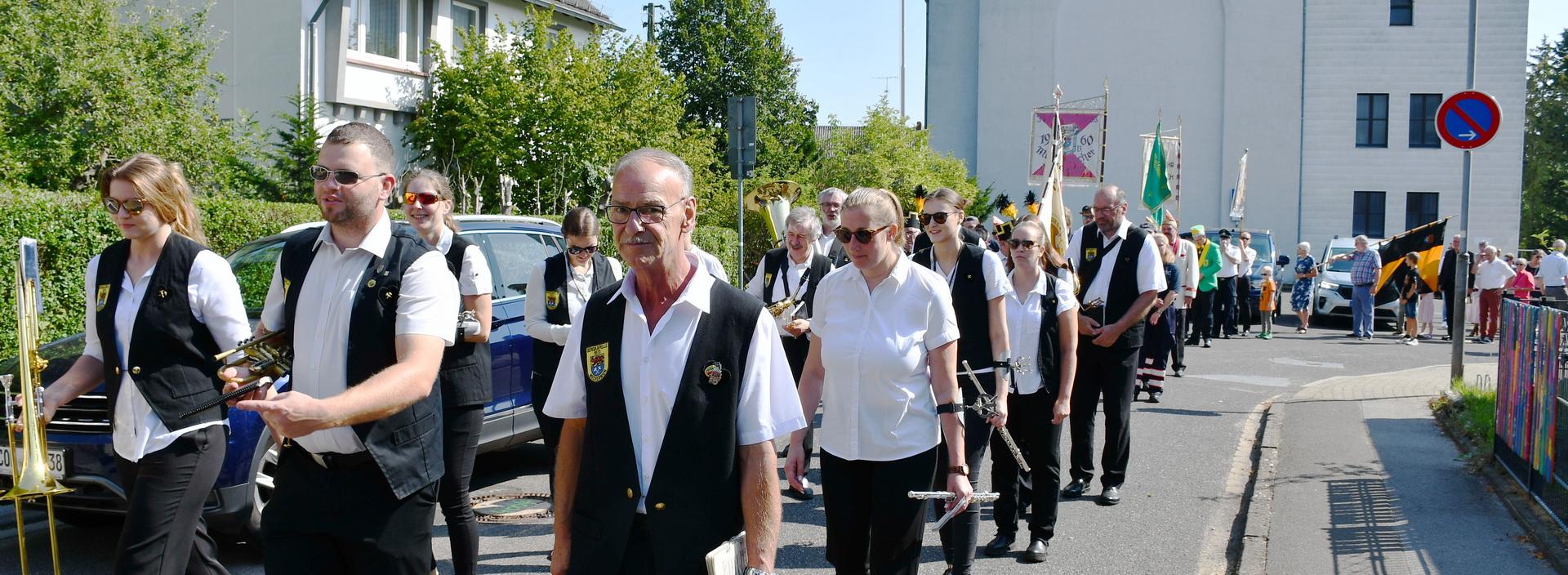 Start Kirmessonntagsprozession Kirmes 2024