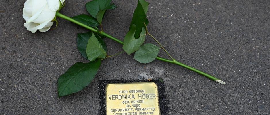 Stolperstein Veronika Höger (c) Foto: Manfred Lang/pp/Agentur ProfiPress
