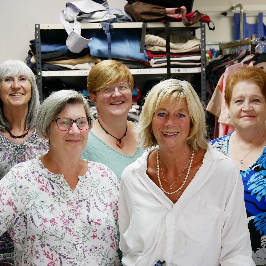 Das Kleiderladen-Team des Mechernicher Kinderschutzbundes schließt ferienbedingt die Türen vom 25. Juli bis 16. August.