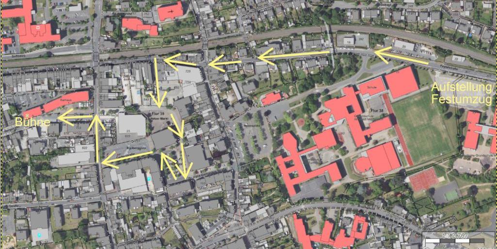 Vom Schulparkplatz bis zur Bühne vorm Rathaus: Beim Festumzug anlässlich des Stadt- und Brunnenfestes gehen laut Veranstalter rund 650 Personen aus ungefähr 40 Vereinen durch ihre Stadt Mechernich und repräsentieren so ihre verschiedenen Facetten.